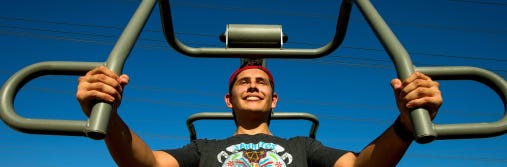 Improve Quality of Life for College Students with Outdoor Fitness