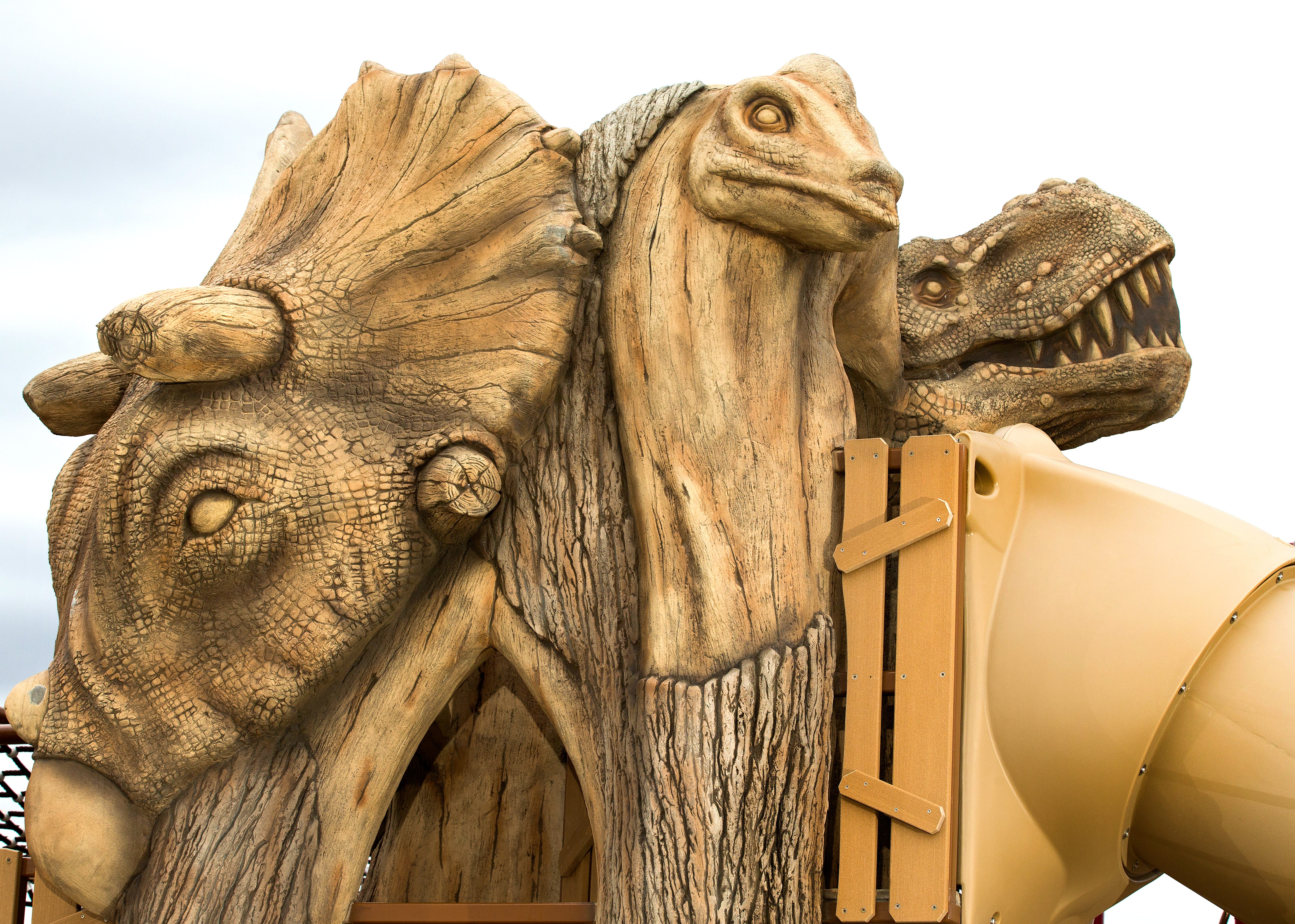 Meadowview Dinosaur Park - Edmonton, CAN