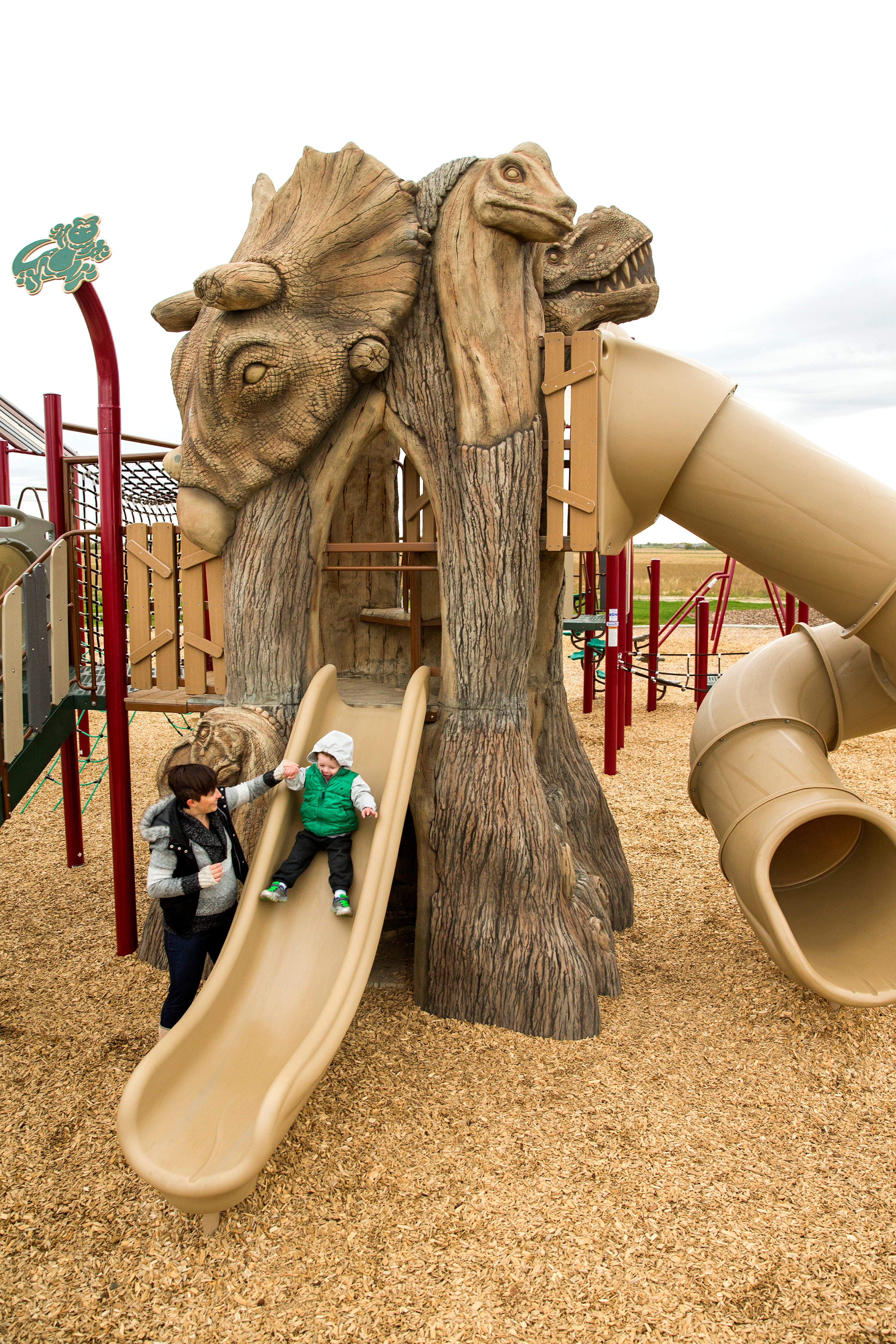 Meadowview Dinosaur Park - Edmonton, CAN