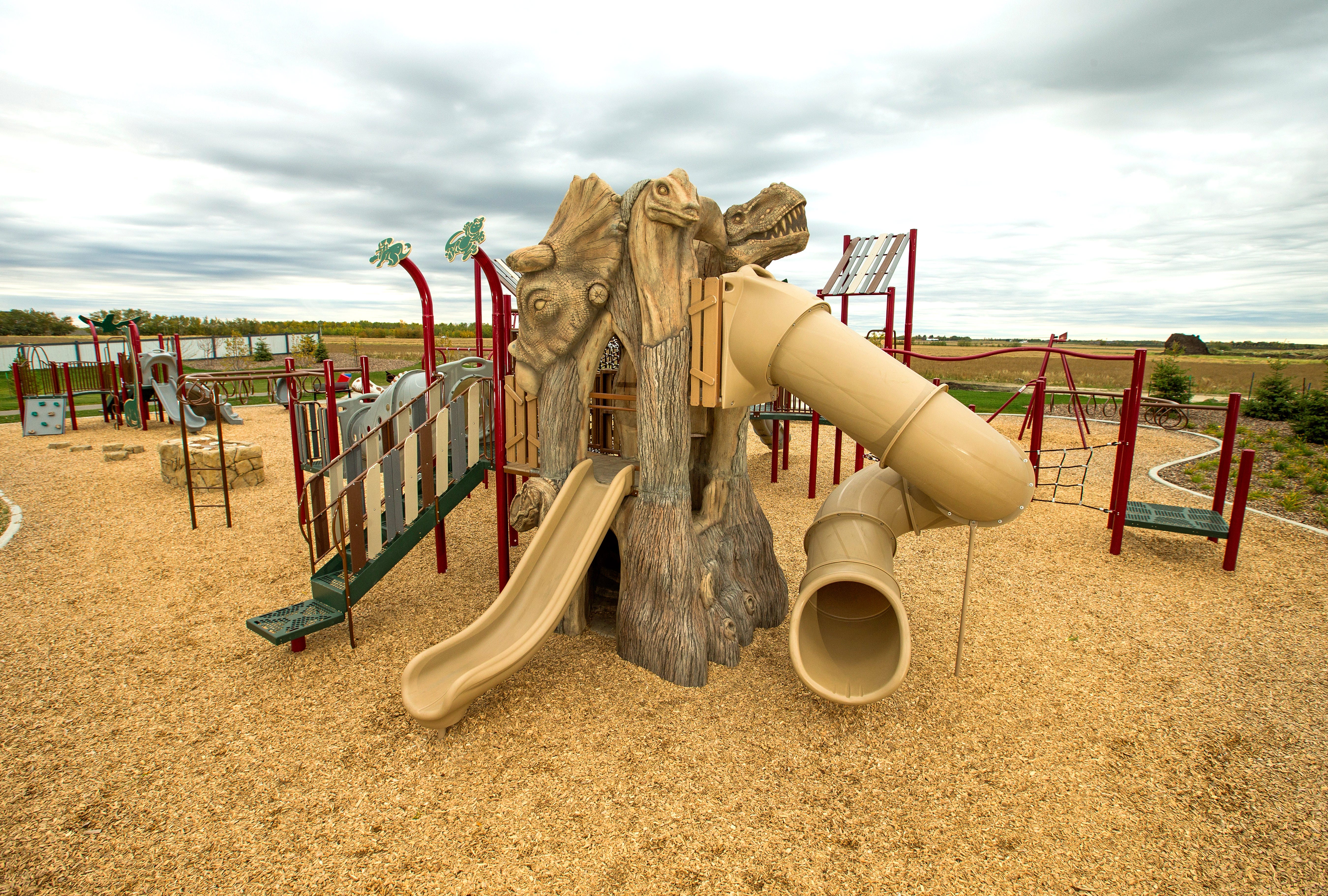 Meadowview Dinosaur Park - Edmonton, CAN