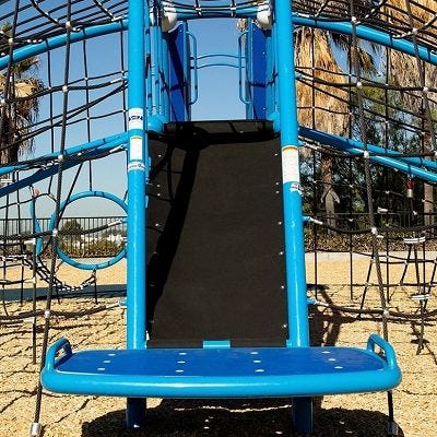 EveryBody Plays accessible transfer on the GTWave Accessible Entrance to a playground net
