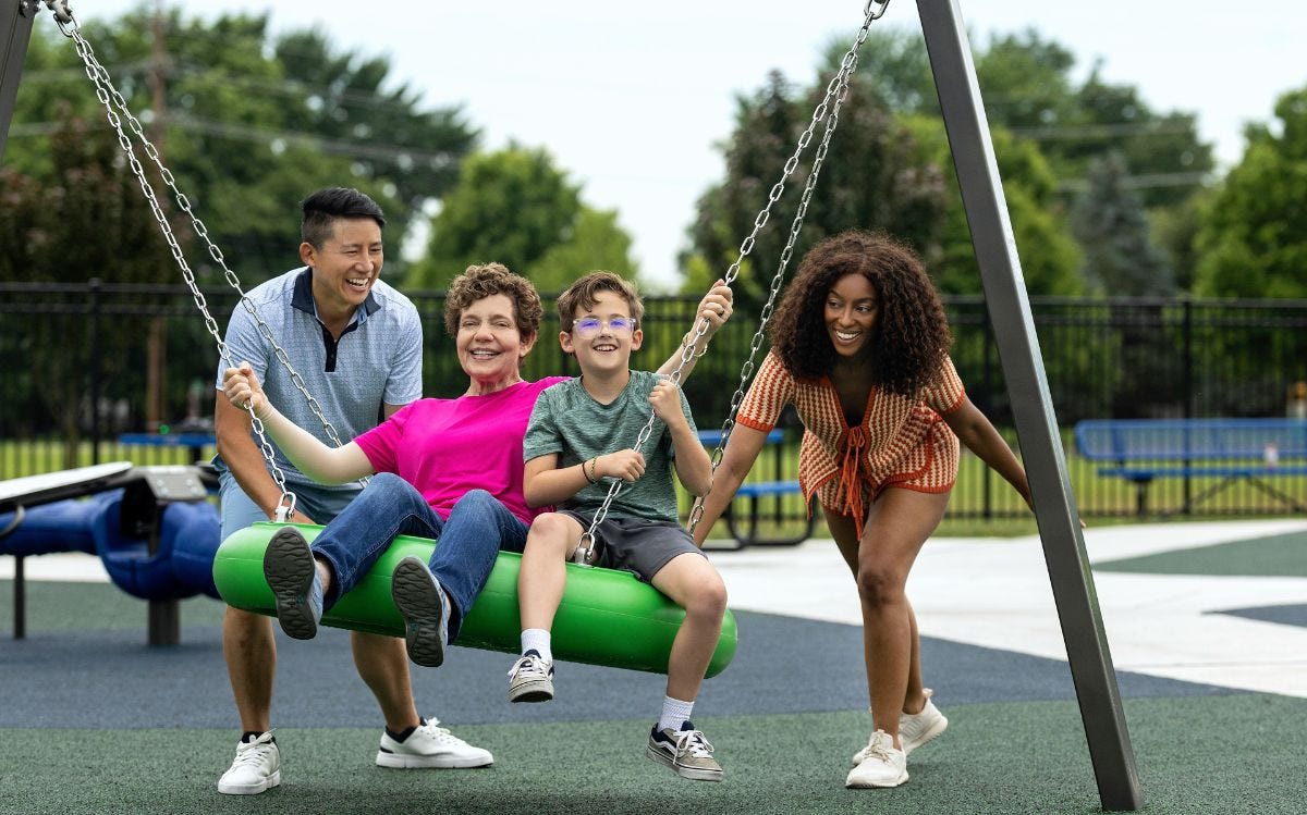 Rope climbing structure in the shape of a pyramid